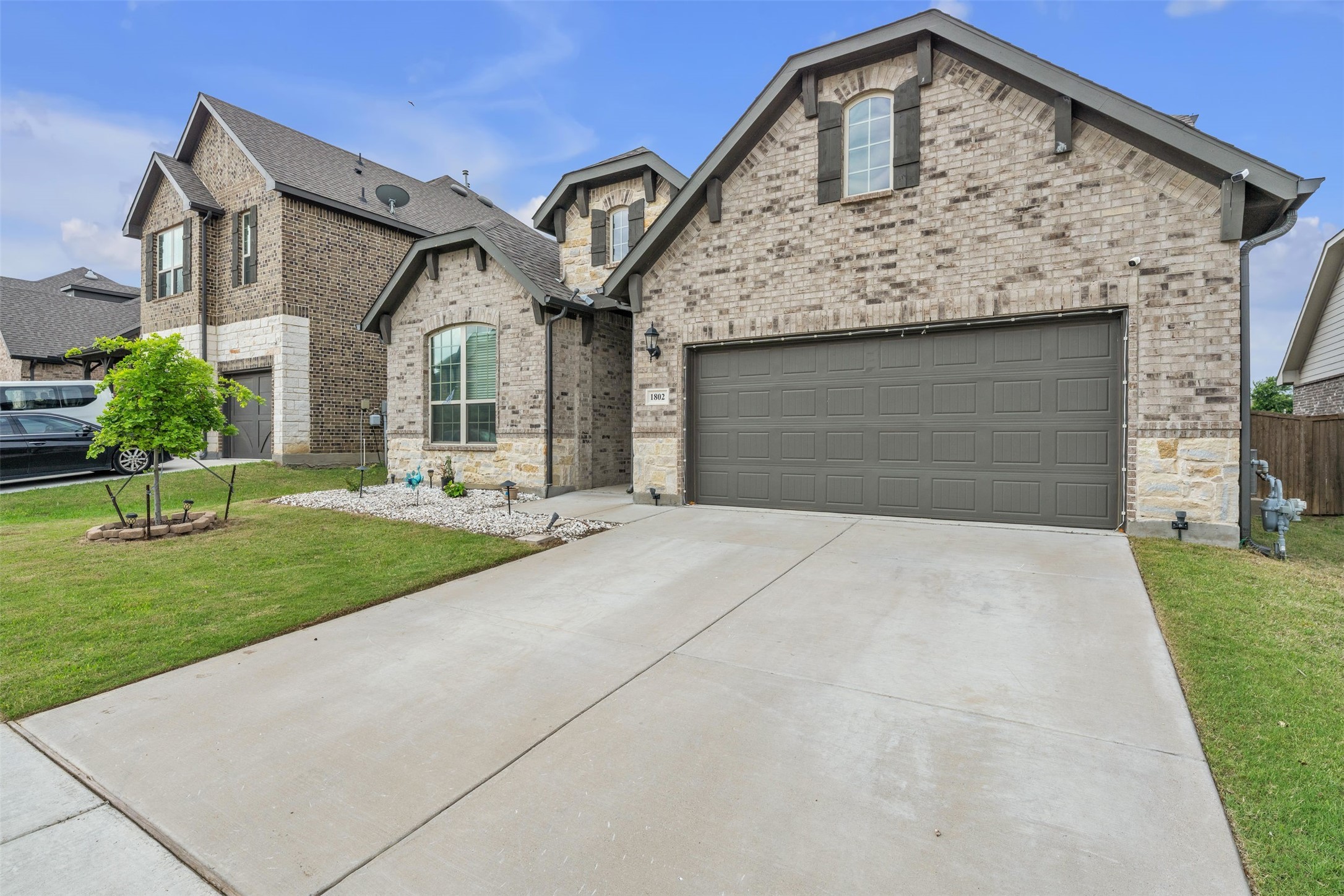 1802 Graham Way Mansfield TX 76063