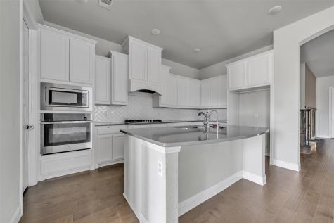 1802 Graham Way Mansfield TX 76063