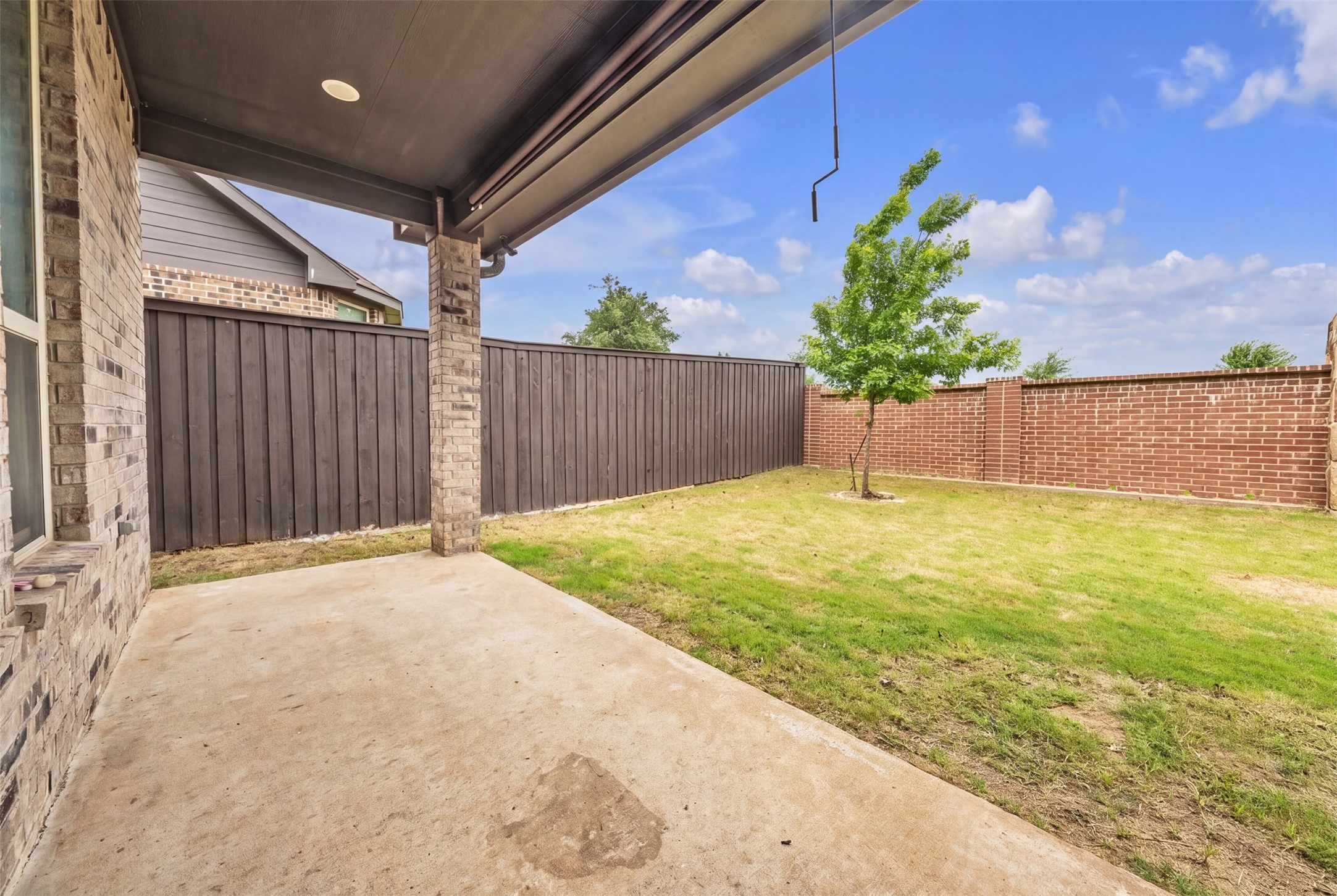 1802 Graham Way Mansfield TX 76063