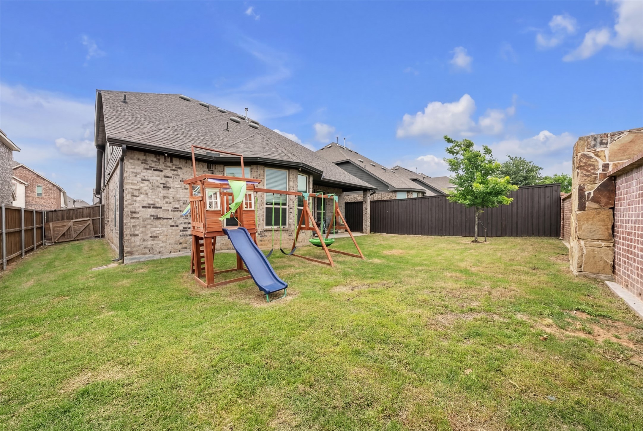 1802 Graham Way Mansfield TX 76063
