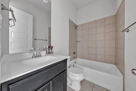 1802 Graham Way Mansfield TX 76063