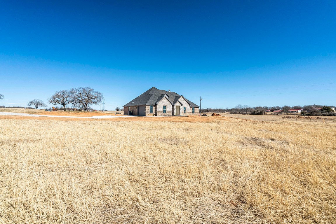 363 County Road 3690 Boyd TX 76023