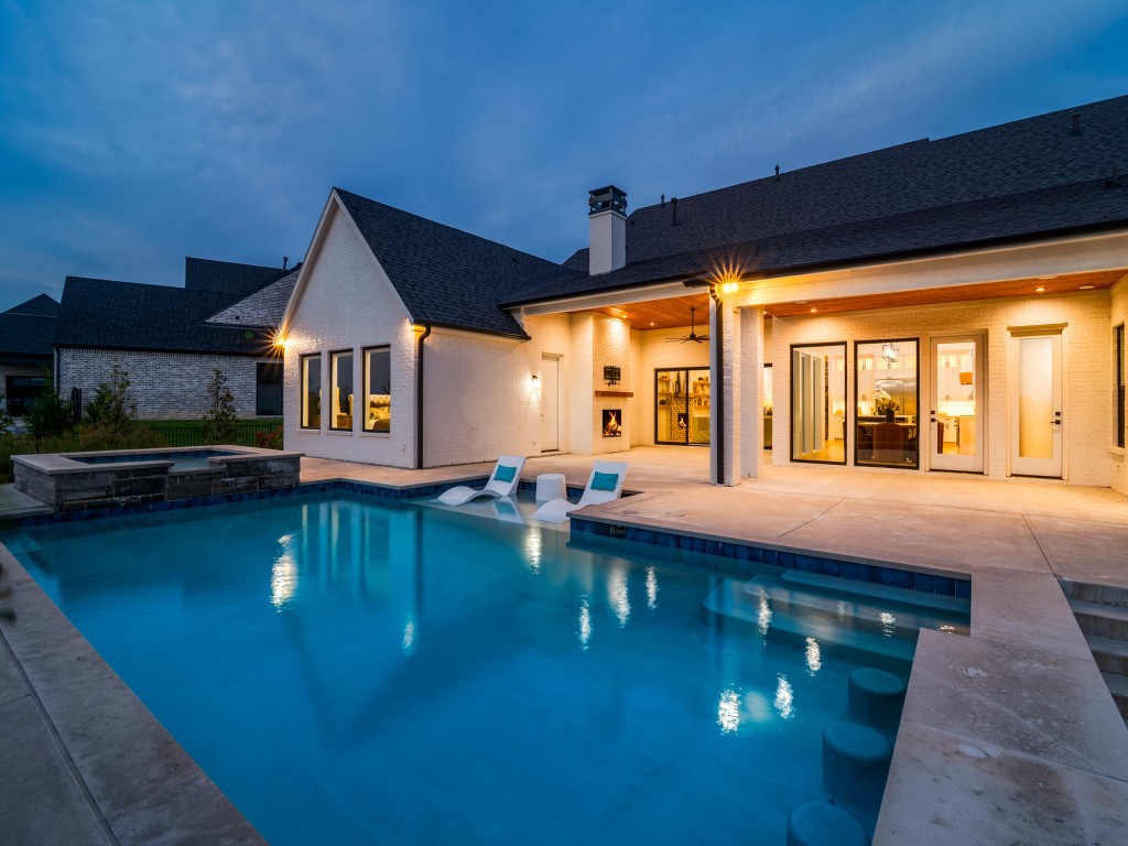 138 Stafford Drive Heath TX 75032