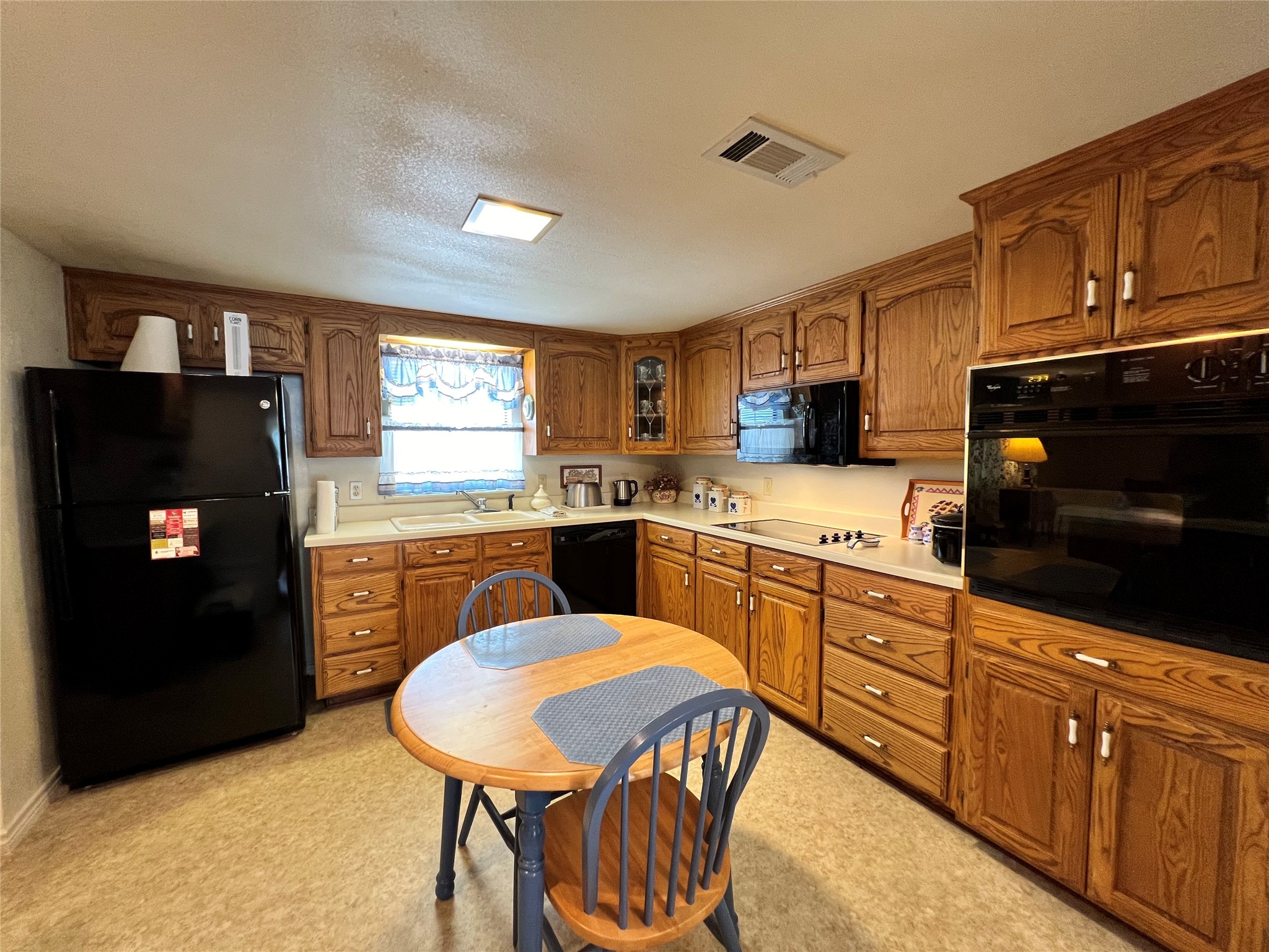 104 E Little Street Hamilton TX 76531