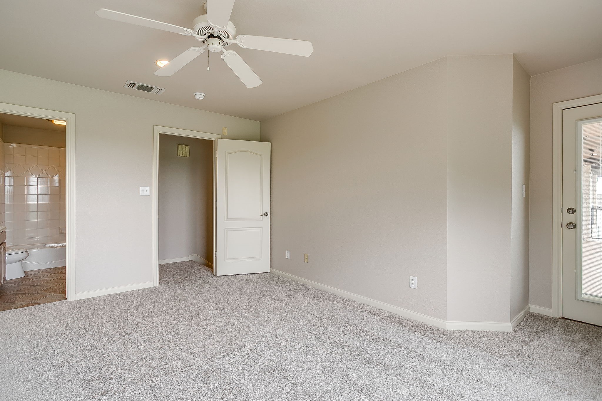 163 Oakcrest Hills Drive Aledo TX 76008