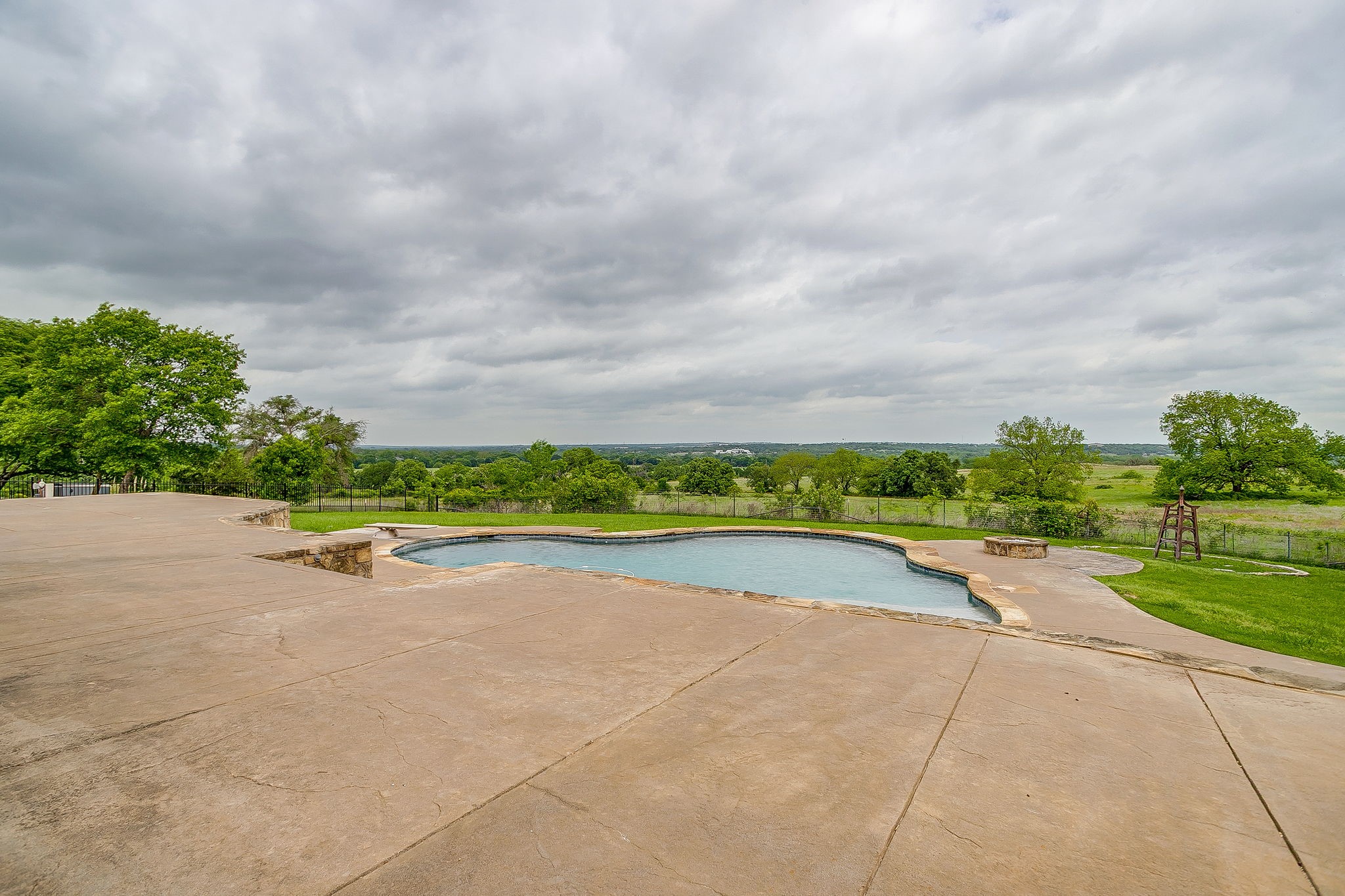 163 Oakcrest Hills Drive Aledo TX 76008