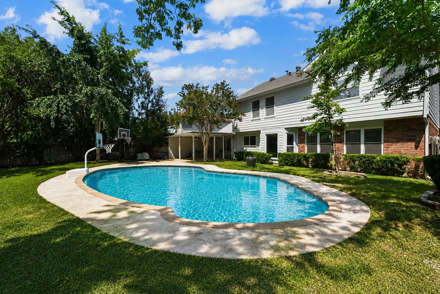 4138 Mapleridge Drive Grapevine TX 76051