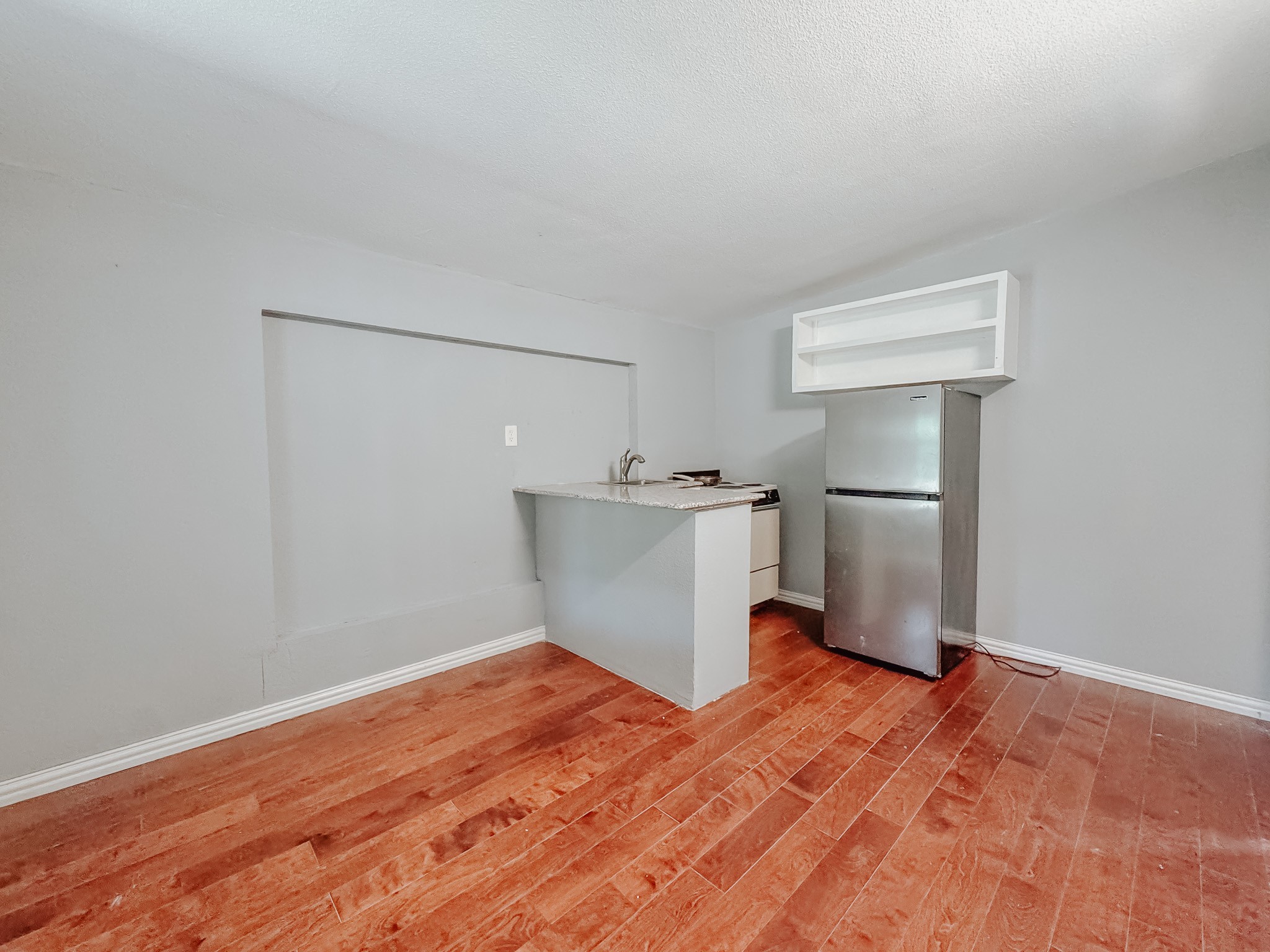 503 S Interstate 45 Richland TX 76681