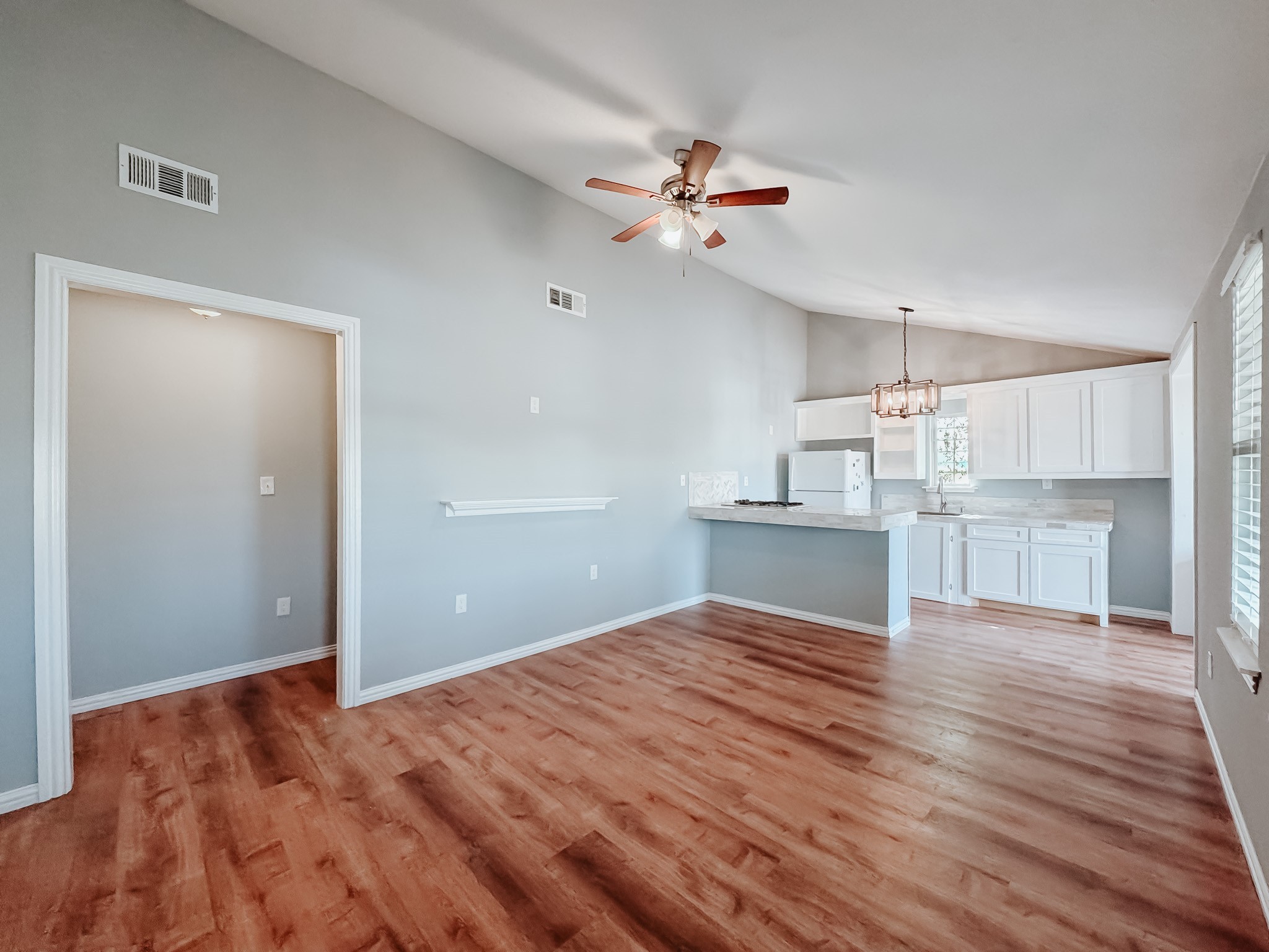 503 S Interstate 45 Richland TX 76681