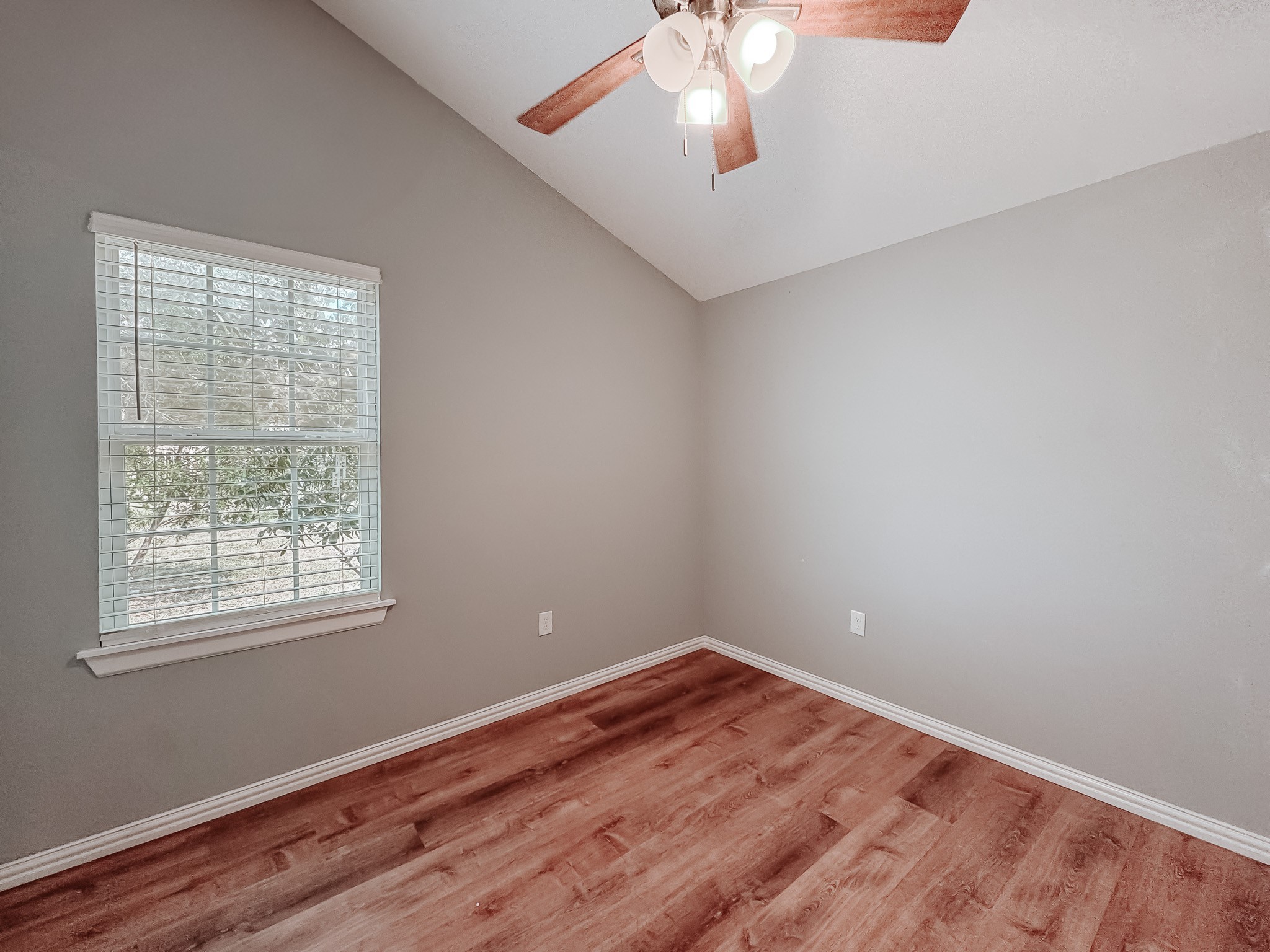 503 S Interstate 45 Richland TX 76681