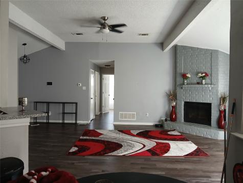 5002 Prairieview Court S Arlington TX 76017