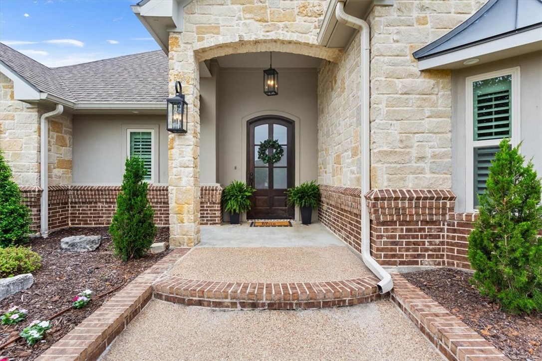 186 Stone Lake Drive Woodway TX 76712