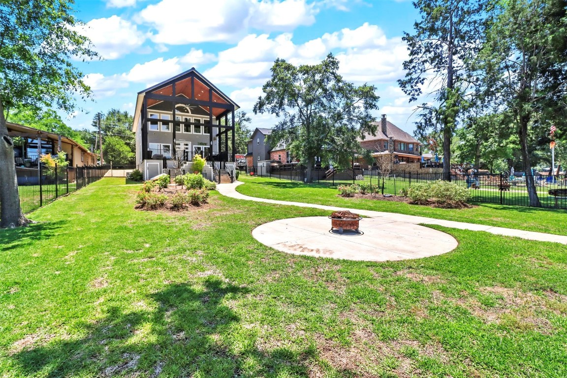 150 Oak Hills Drive Mabank TX 75156