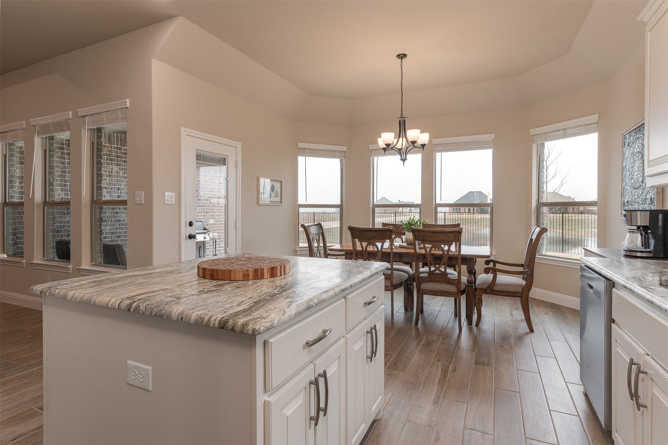 912 Meadow View Drive Cleburne TX 76033