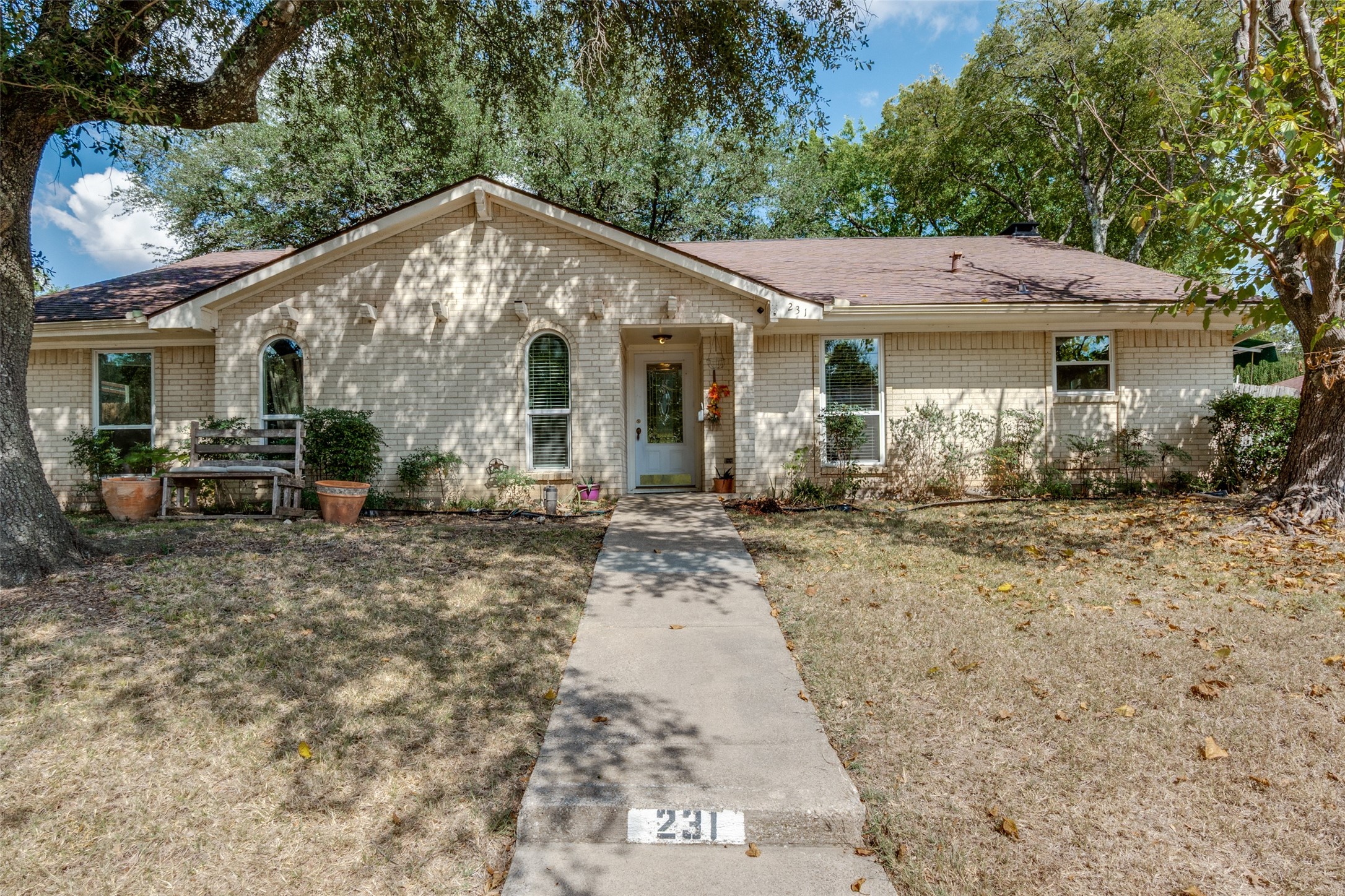 231 Larry Drive Duncanville TX 75137