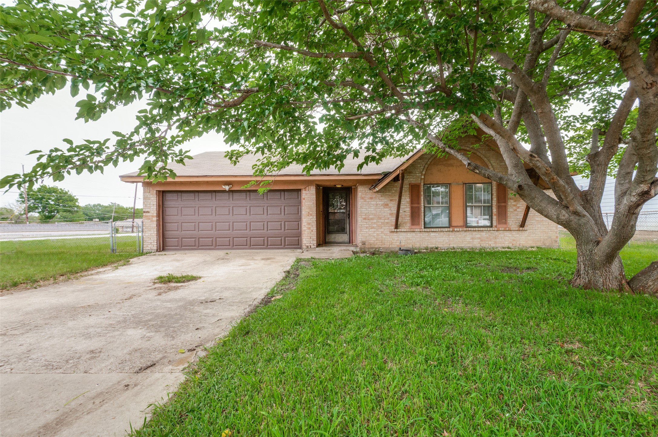 2654 Arlington Lane Lancaster TX 75134