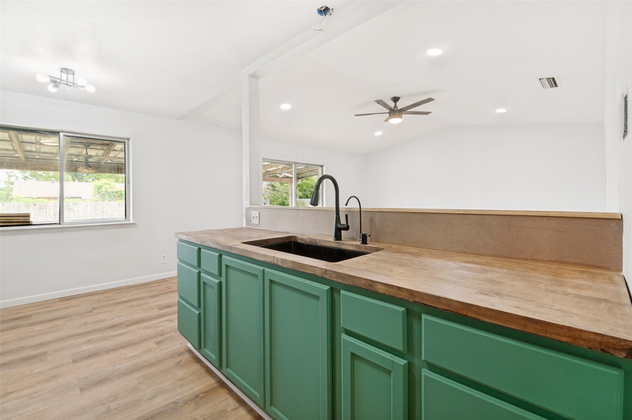 2654 Arlington Lane Lancaster TX 75134