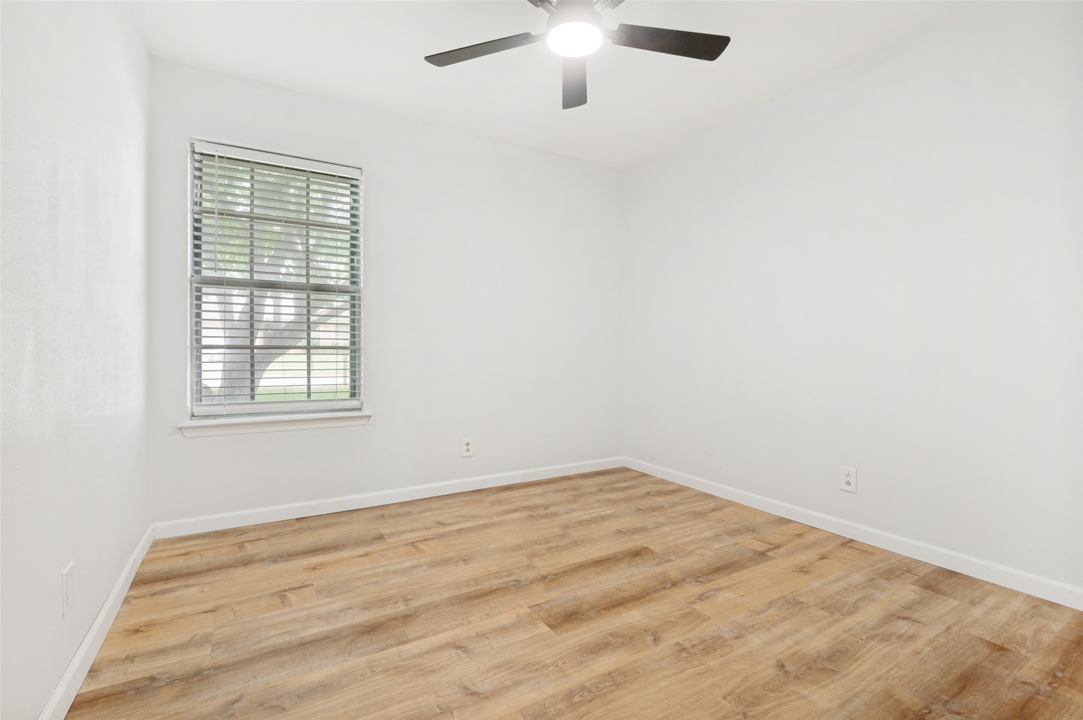 2654 Arlington Lane Lancaster TX 75134