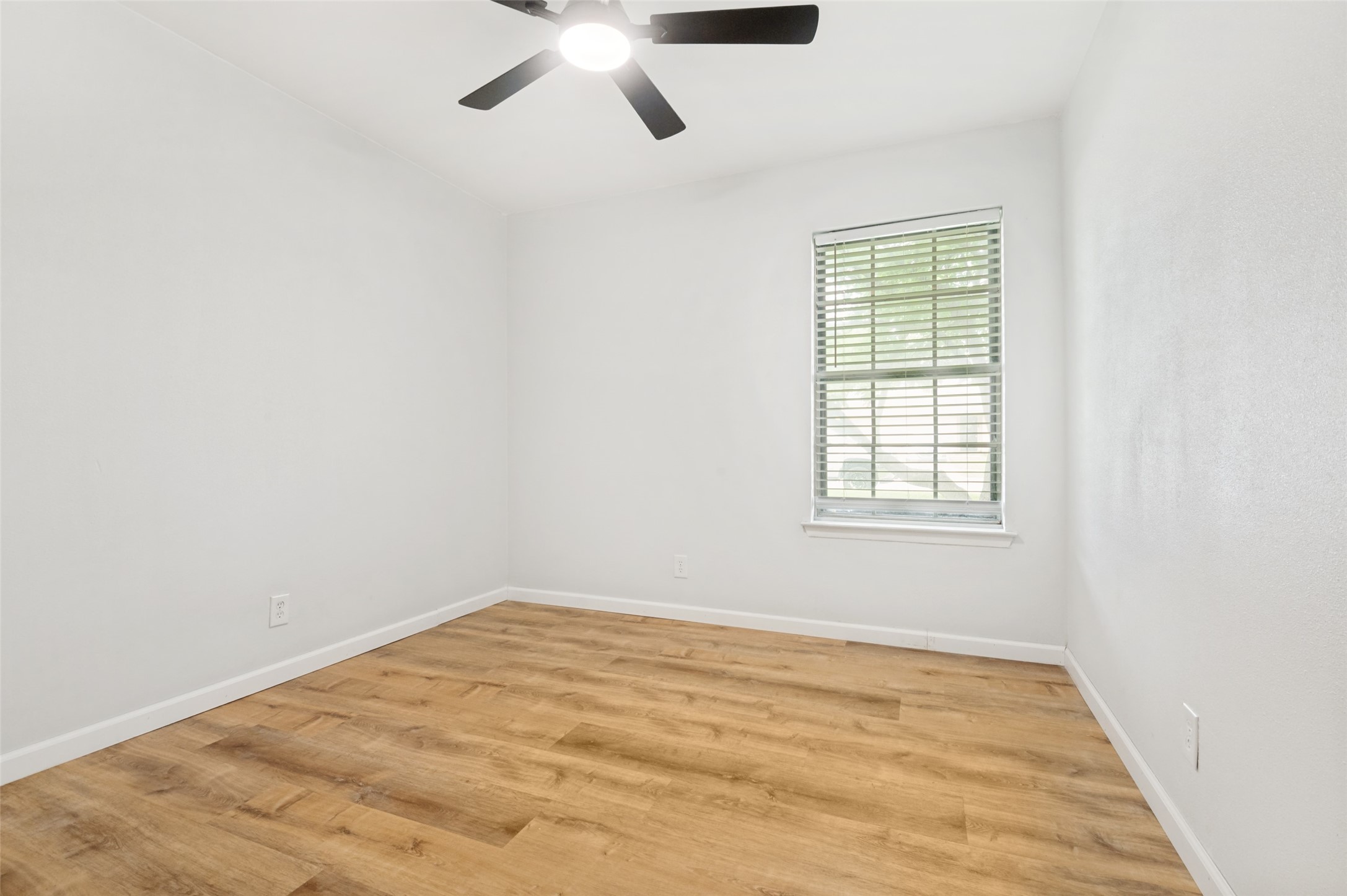 2654 Arlington Lane Lancaster TX 75134