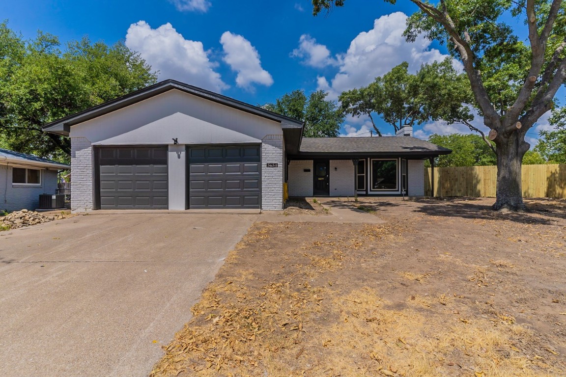 5654 Glenmont Court Fort Worth TX 76133