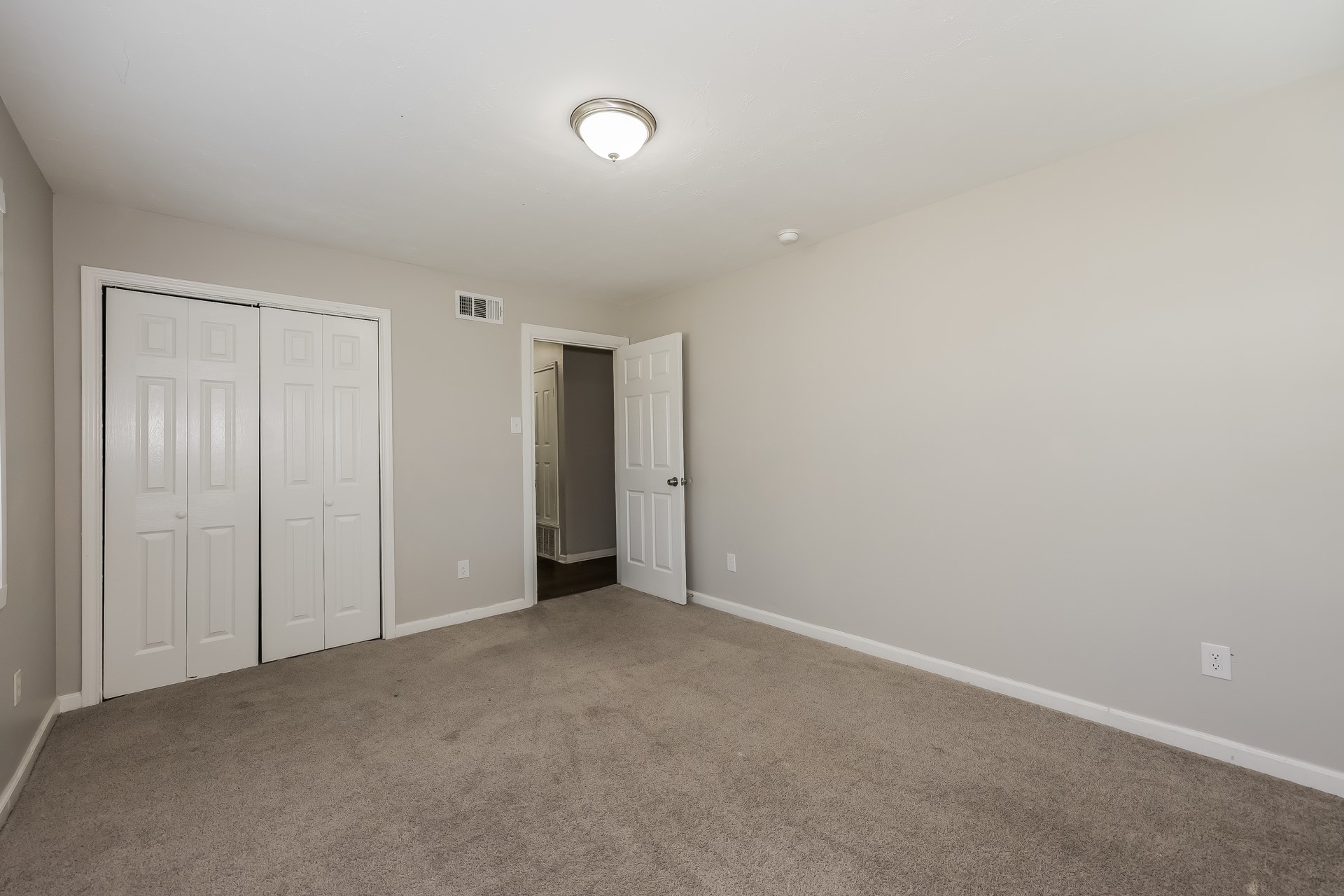 2230 Mack Lane Dallas TX 75227