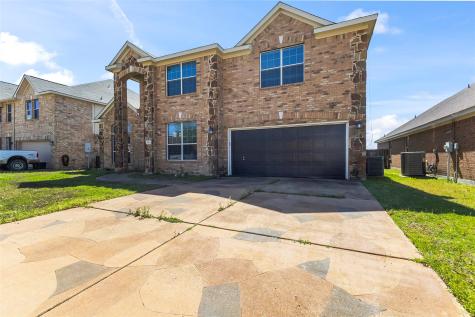 824 Peach Lane Burleson TX 76028