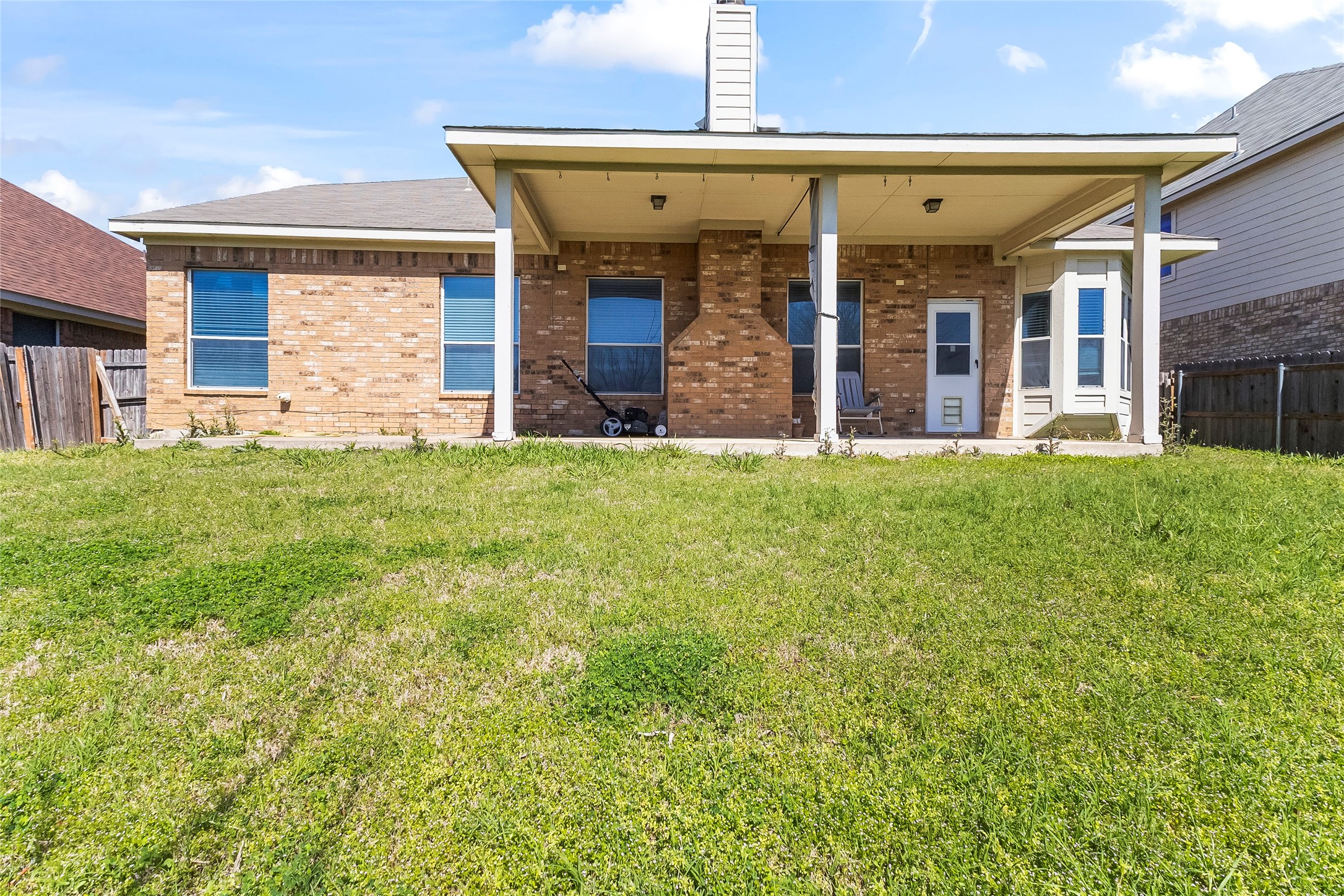 824 Peach Lane Burleson TX 76028