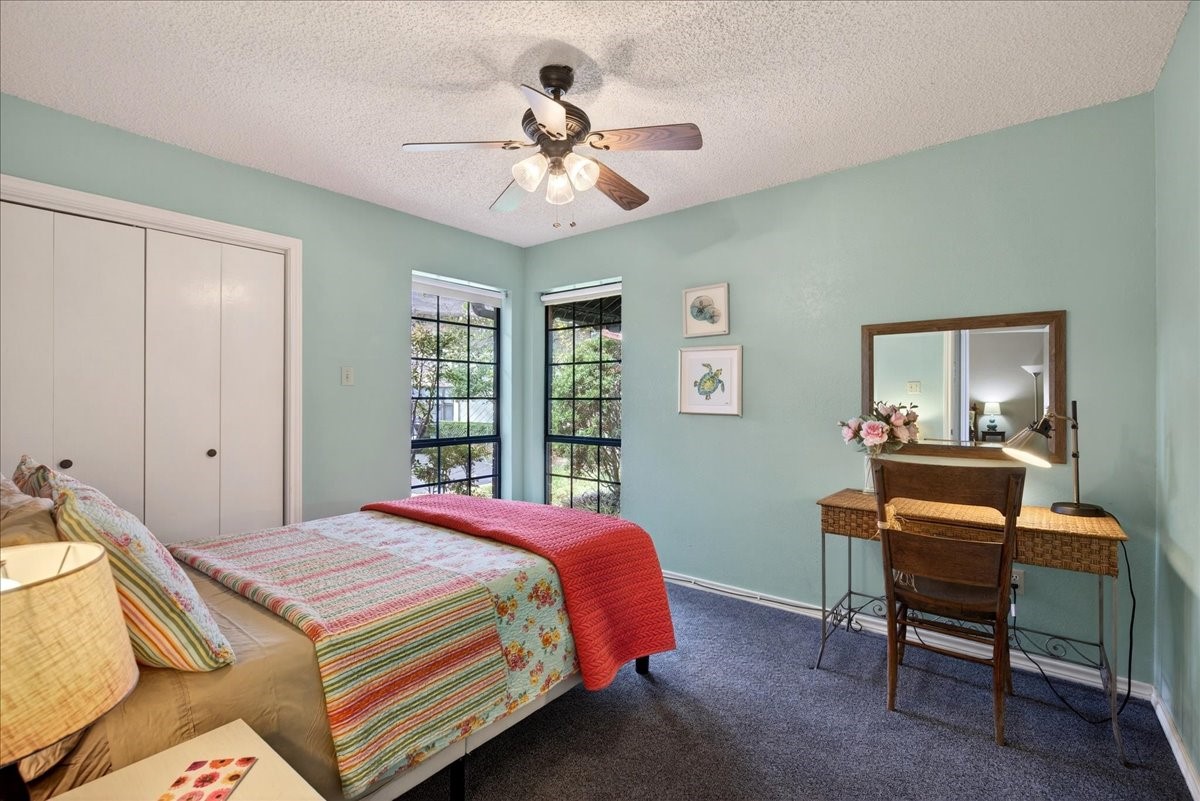 125 Lark Drive Enchanted Oaks TX 75156