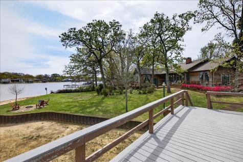 125 Lark Drive Enchanted Oaks TX 75156
