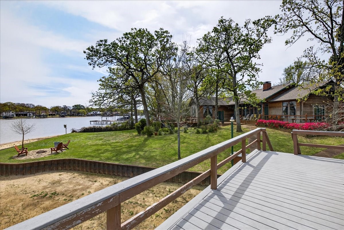 125 Lark Drive Enchanted Oaks TX 75156