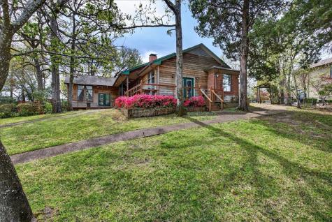 125 Lark Drive Enchanted Oaks TX 75156
