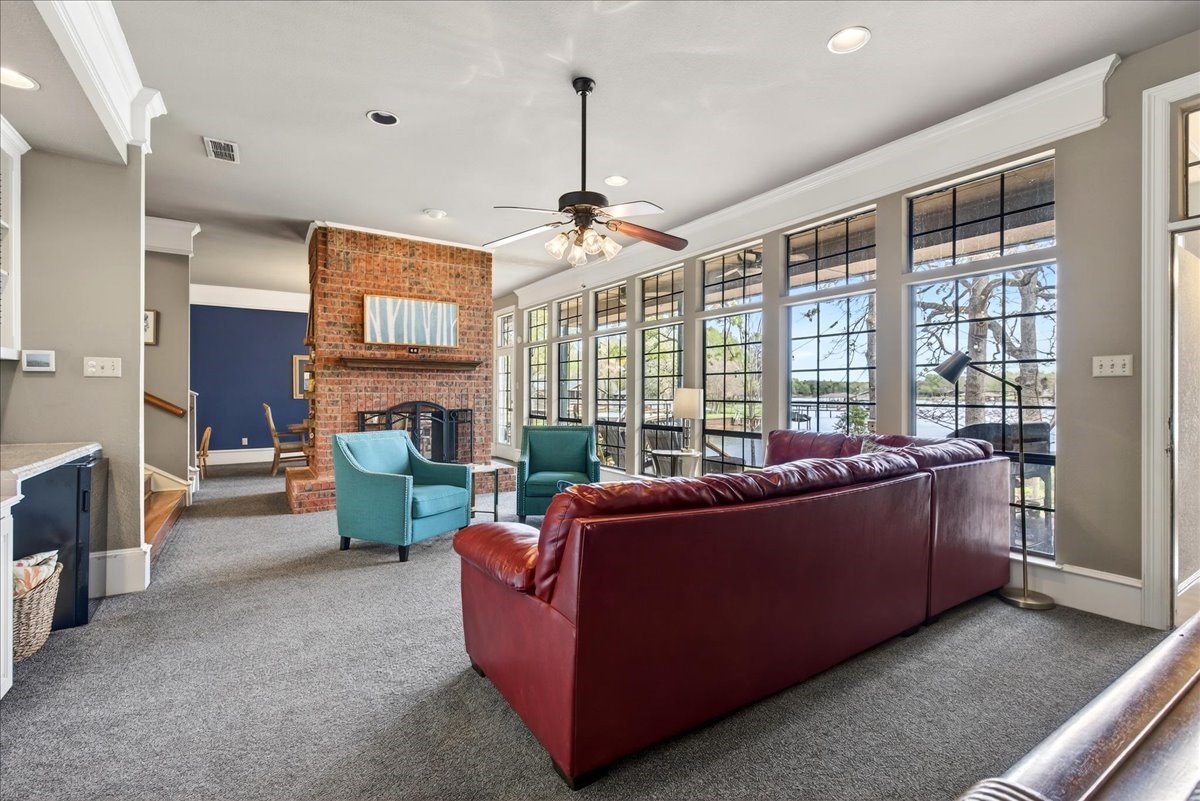125 Lark Drive Enchanted Oaks TX 75156