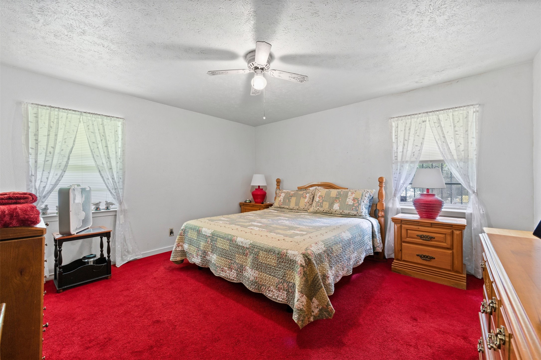 325 Oakwood Drive Lancaster TX 75146