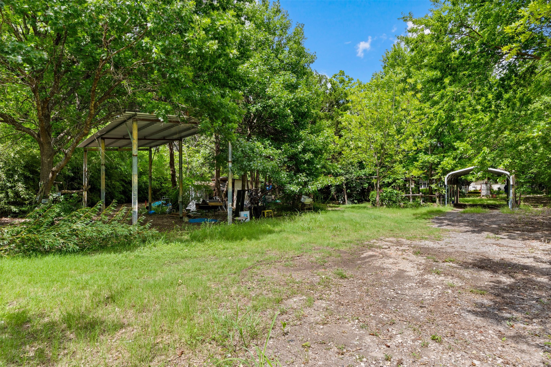 325 Oakwood Drive Lancaster TX 75146