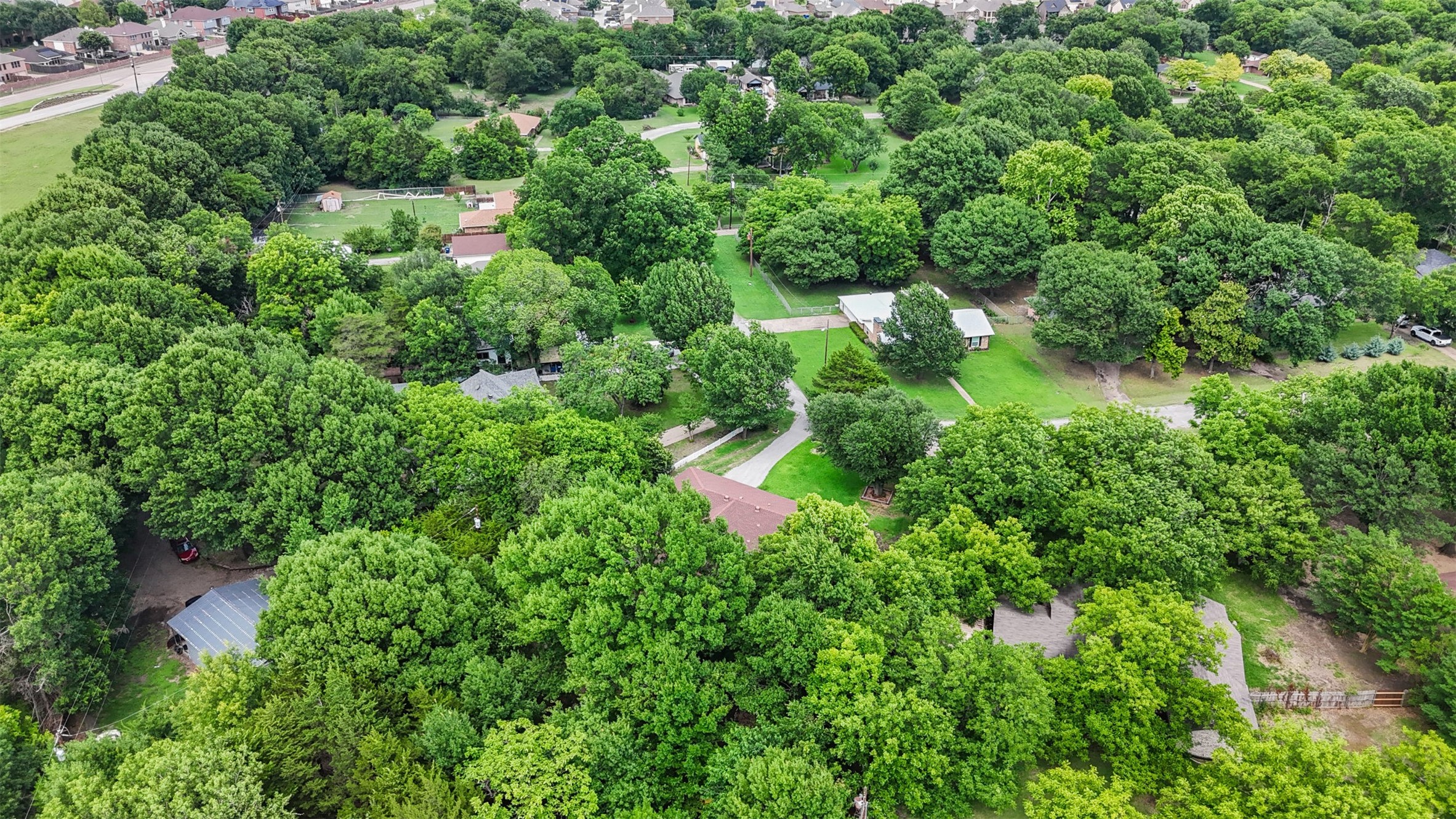 325 Oakwood Drive Lancaster TX 75146