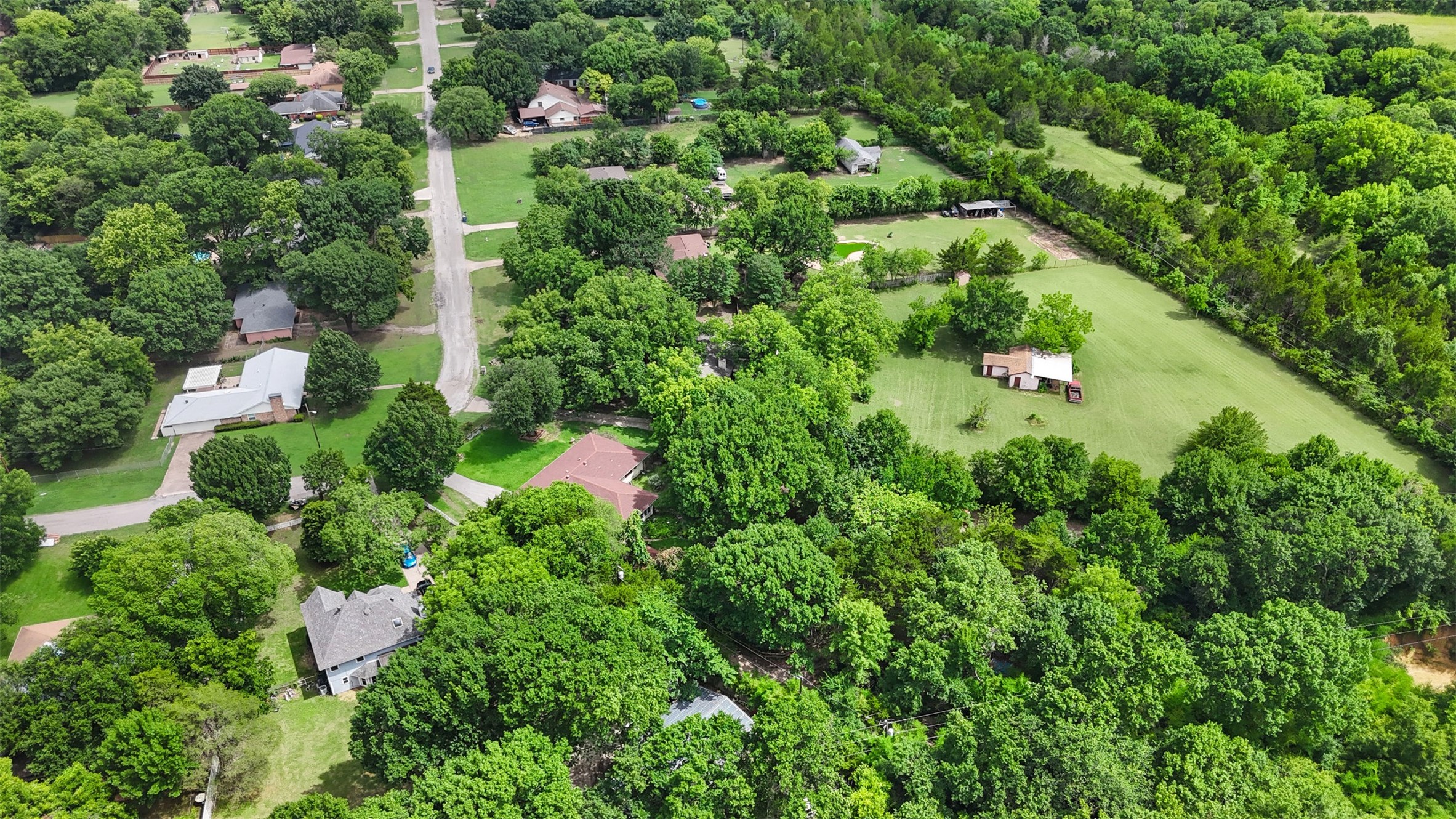 325 Oakwood Drive Lancaster TX 75146