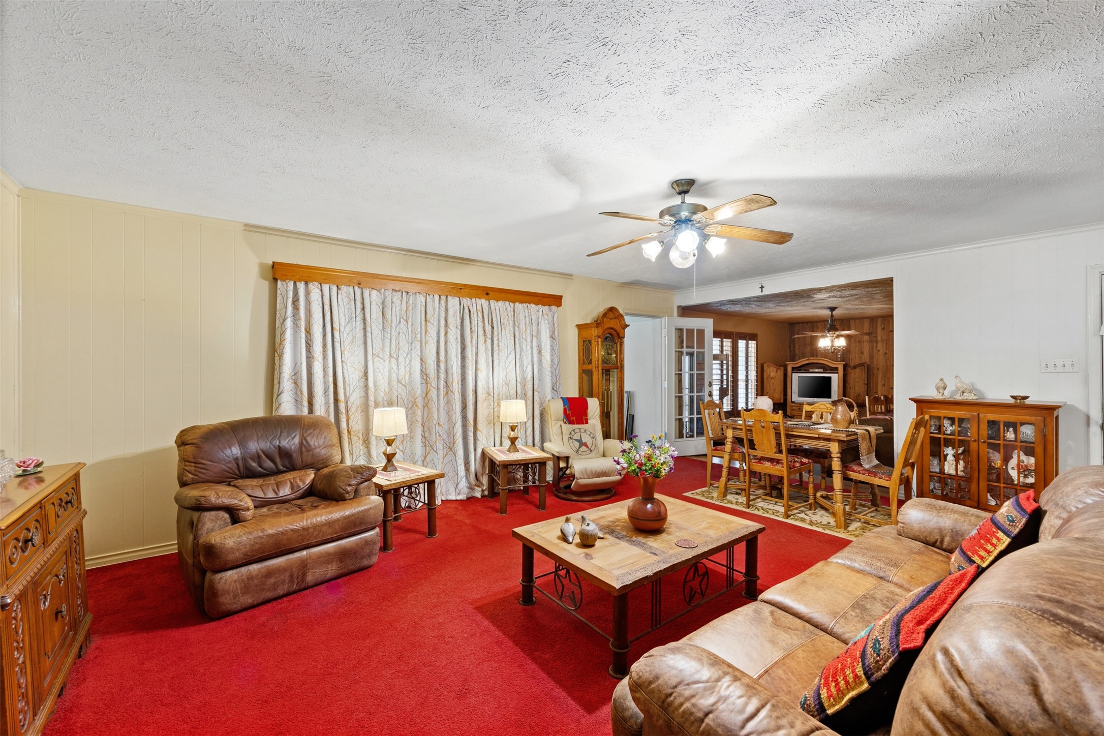 325 Oakwood Drive Lancaster TX 75146