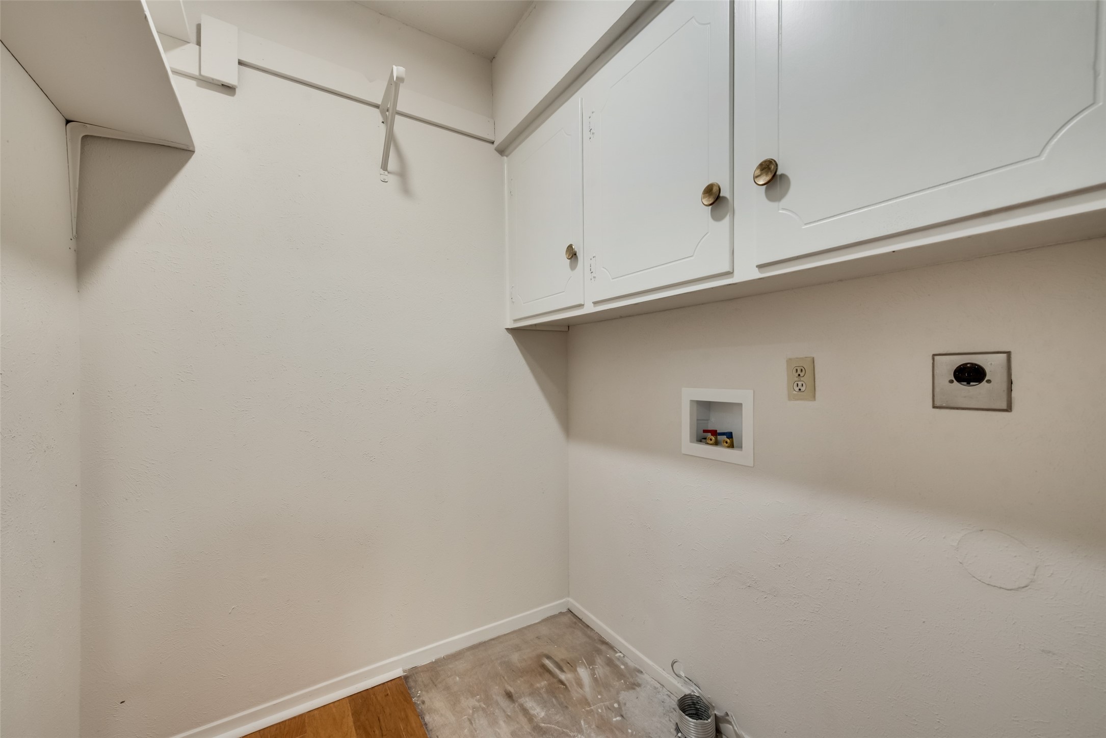 611 Ray Andra Drive Desoto TX 75115