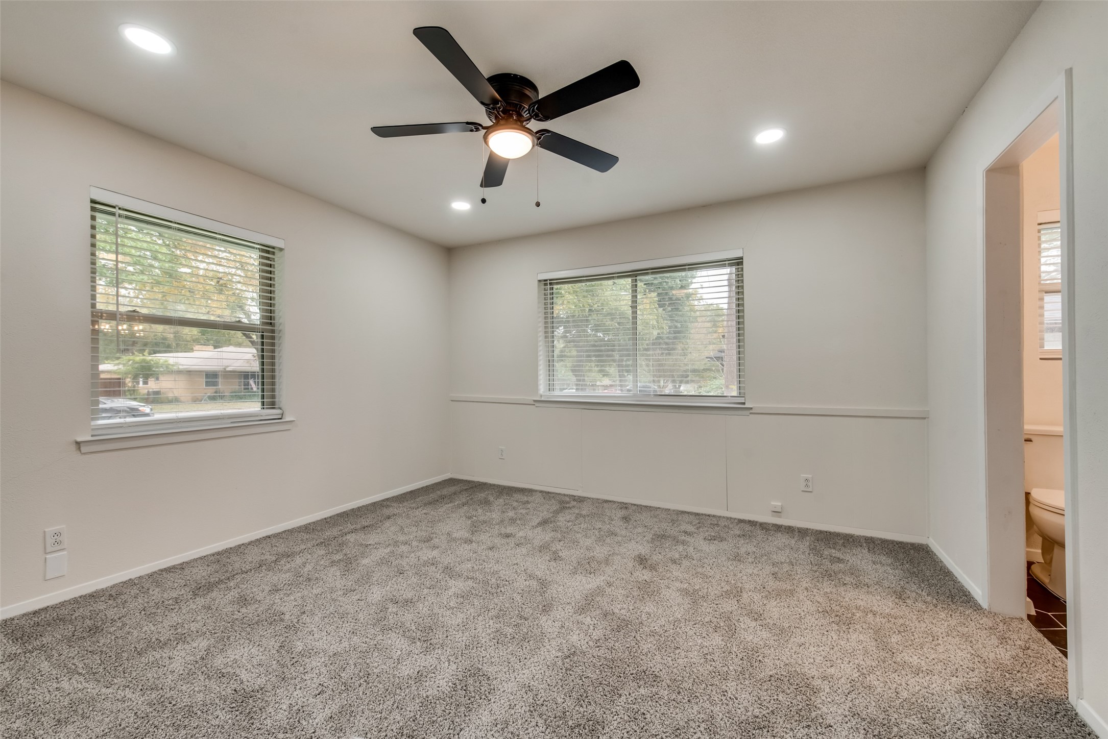 611 Ray Andra Drive Desoto TX 75115