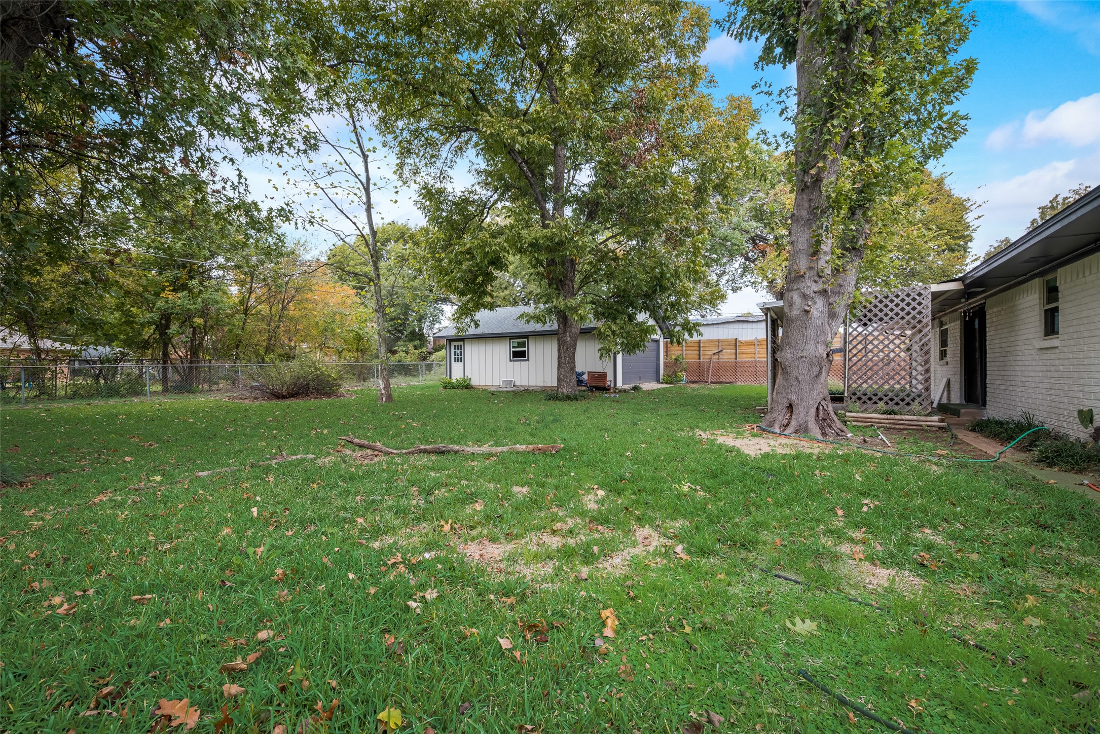 611 Ray Andra Drive Desoto TX 75115