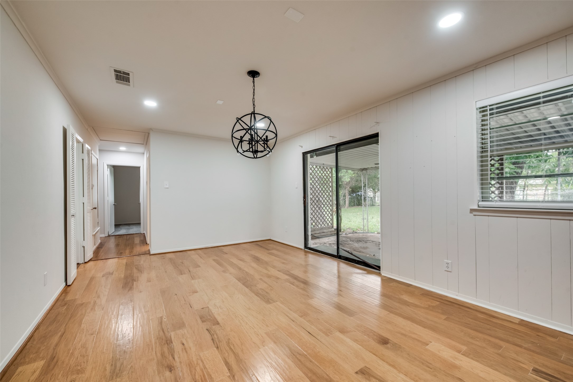 611 Ray Andra Drive Desoto TX 75115