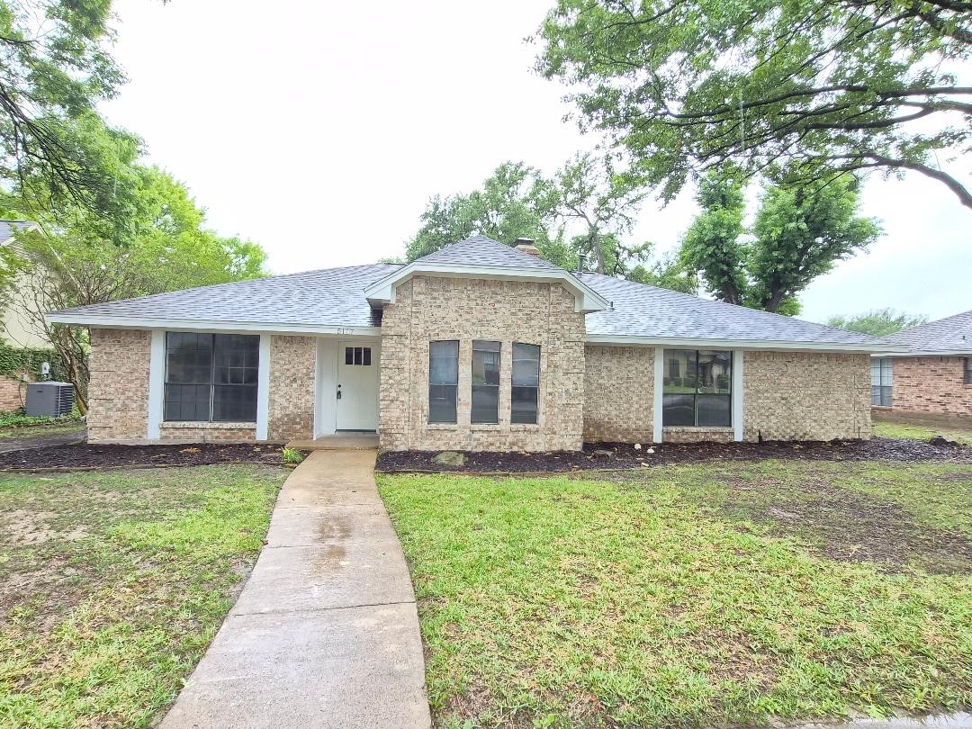 5117 Vera Cruz Drive Garland TX 75043