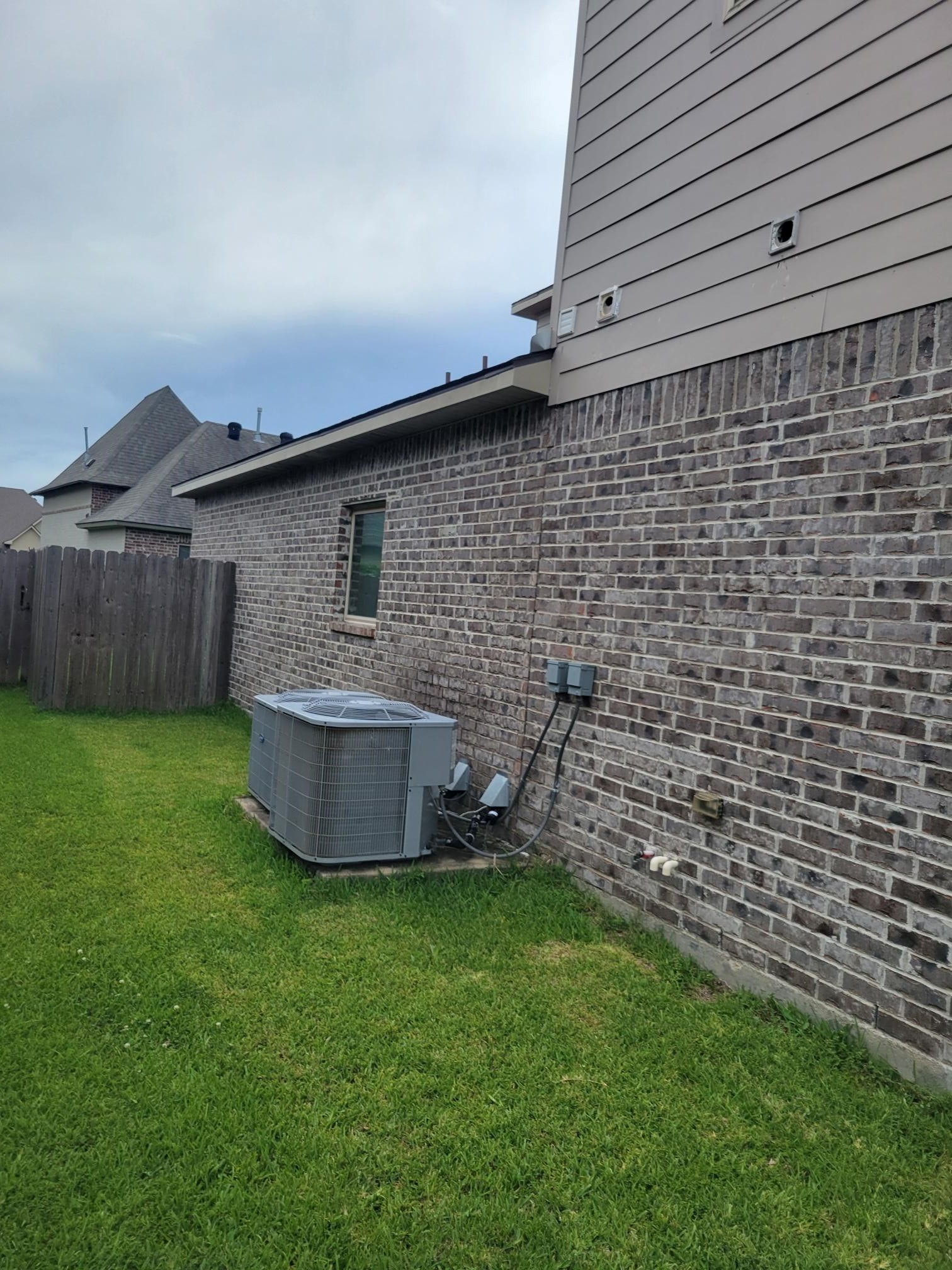 4422 Meadow Brook Way Lake Charles LA 70607