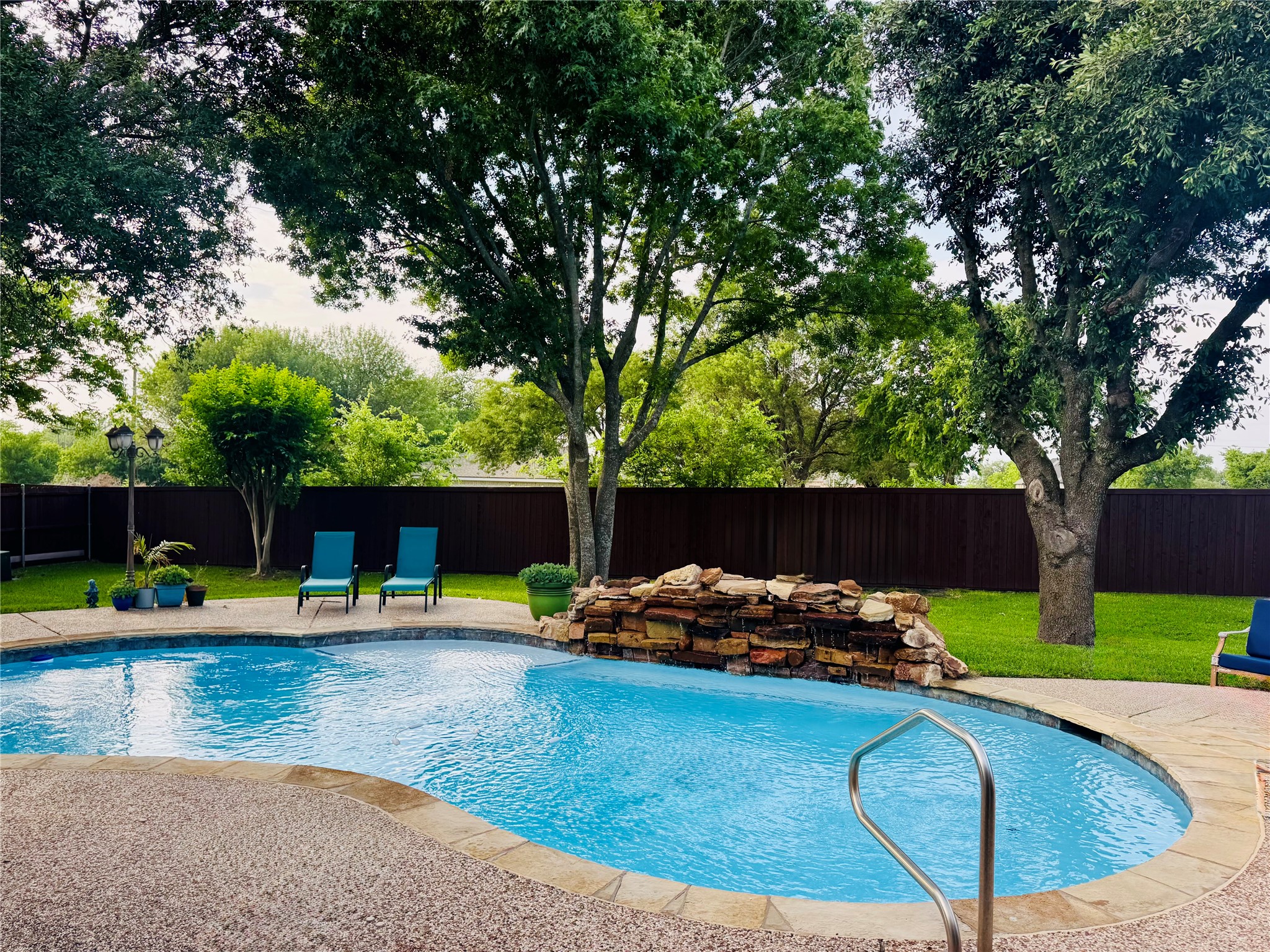 609 Clinton Street Ovilla TX 75154
