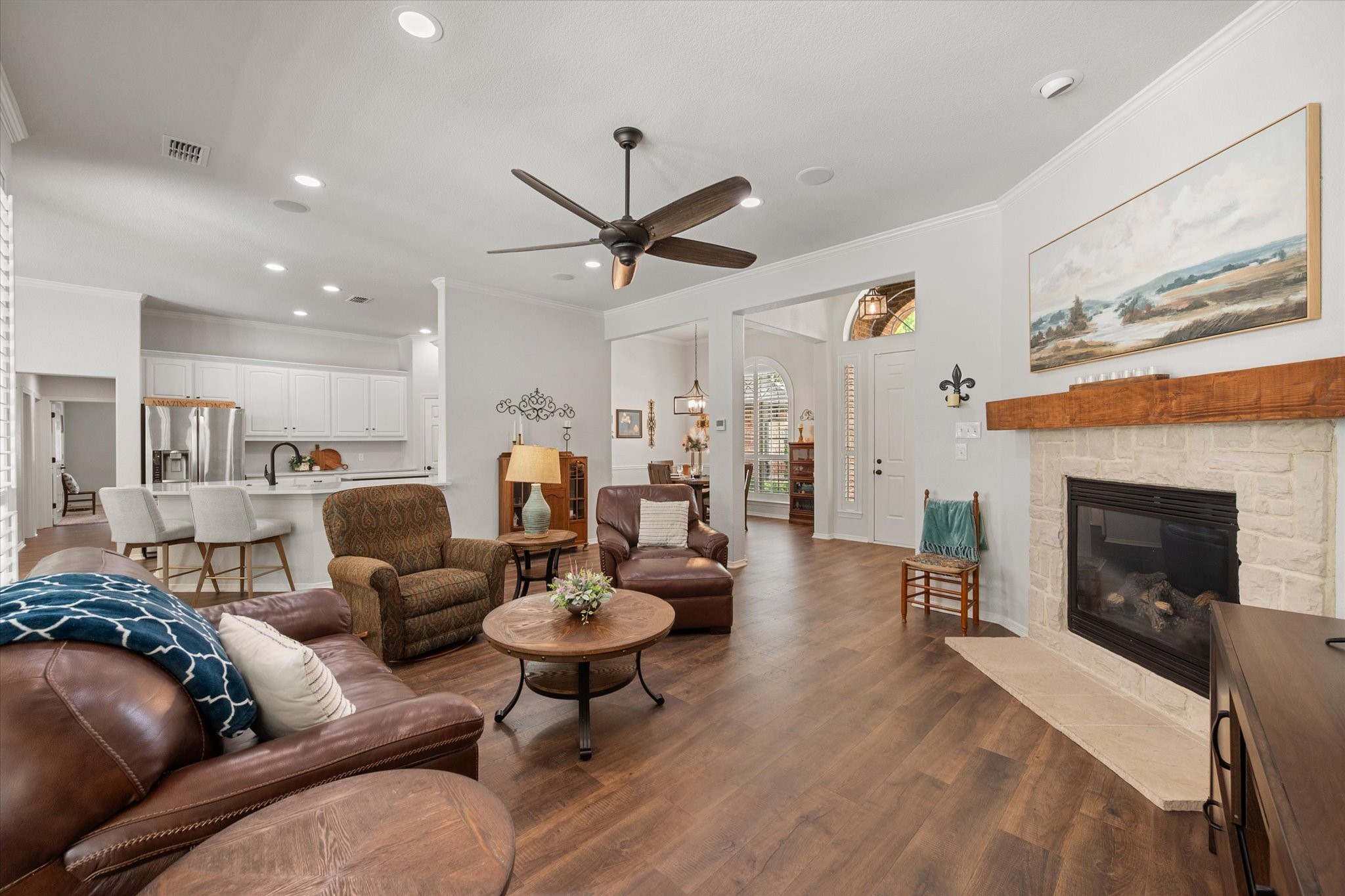 609 Clinton Street Ovilla TX 75154
