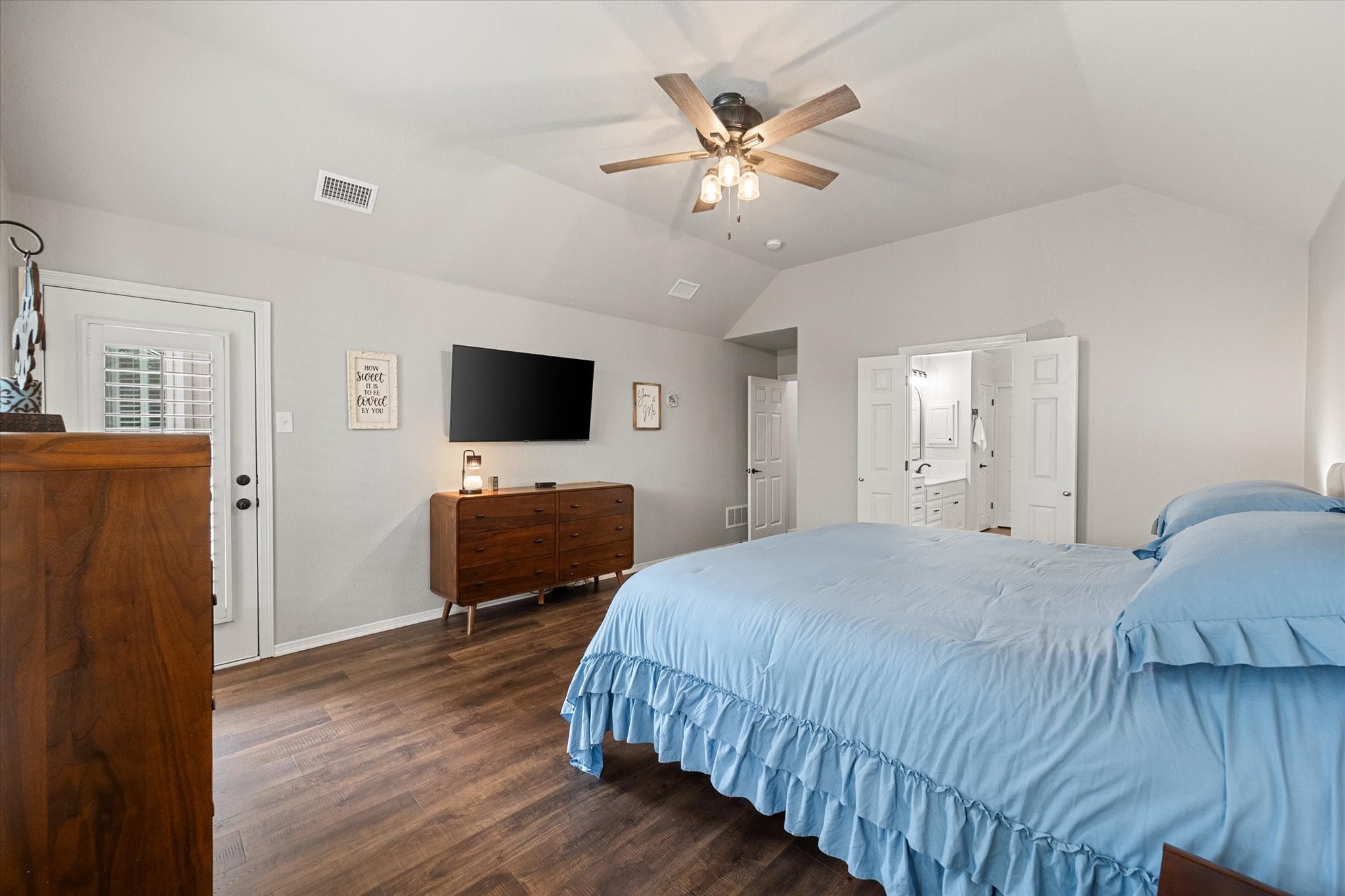 609 Clinton Street Ovilla TX 75154