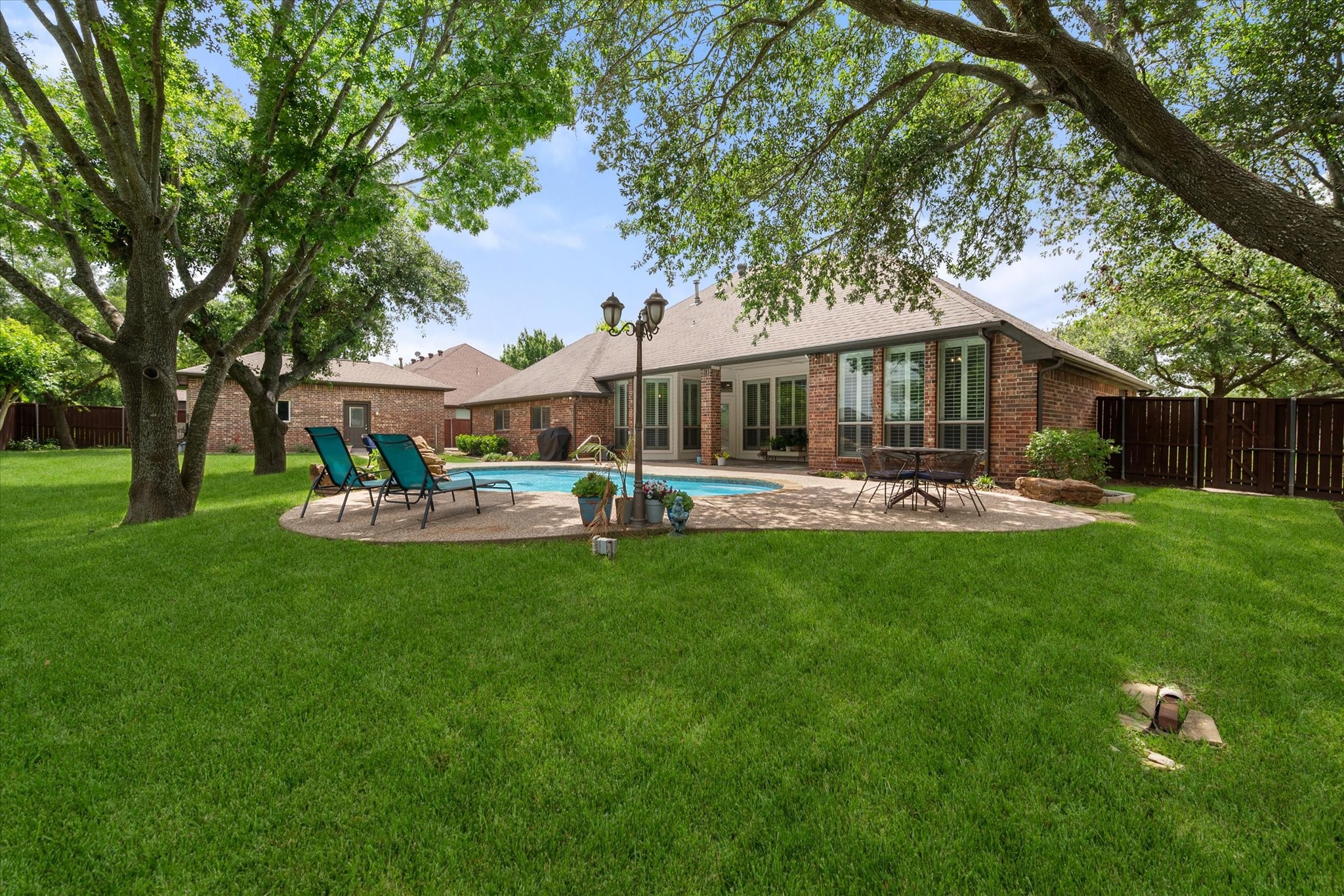 609 Clinton Street Ovilla TX 75154
