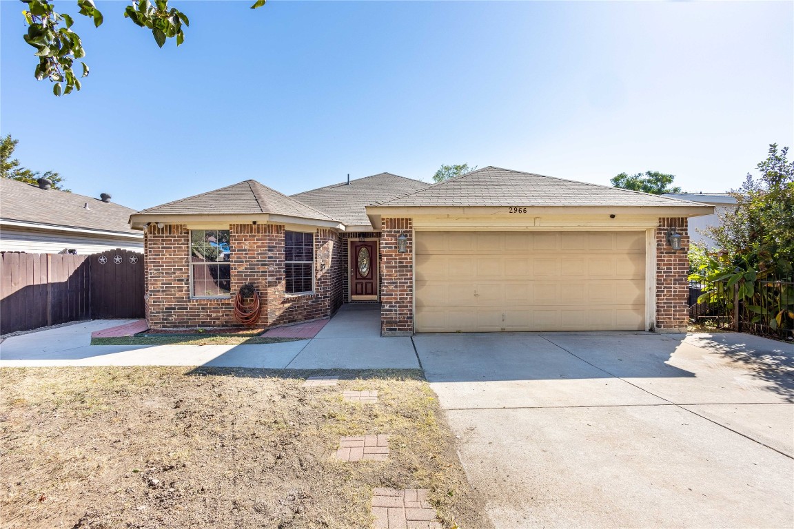2966 Rosen Avenue Fort Worth TX 76106