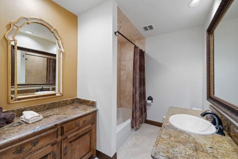 2 Nobhill Drive Greenville TX 75402