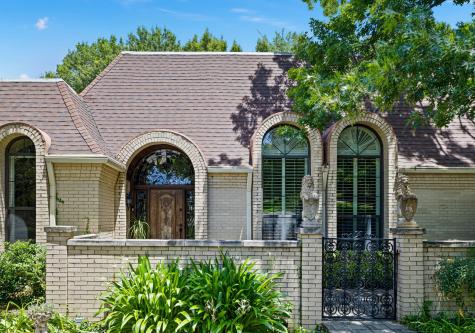 2 Nobhill Drive Greenville TX 75402